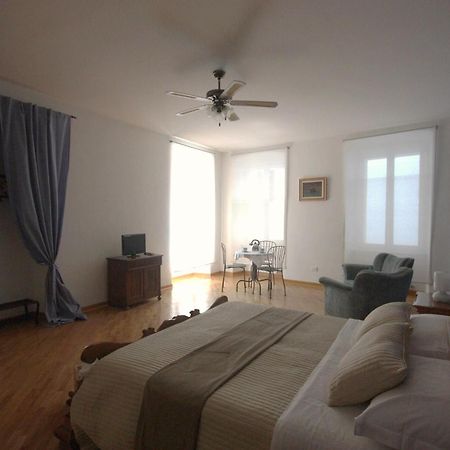 מלון טריאסטה Palazzo Brigido מראה חיצוני תמונה