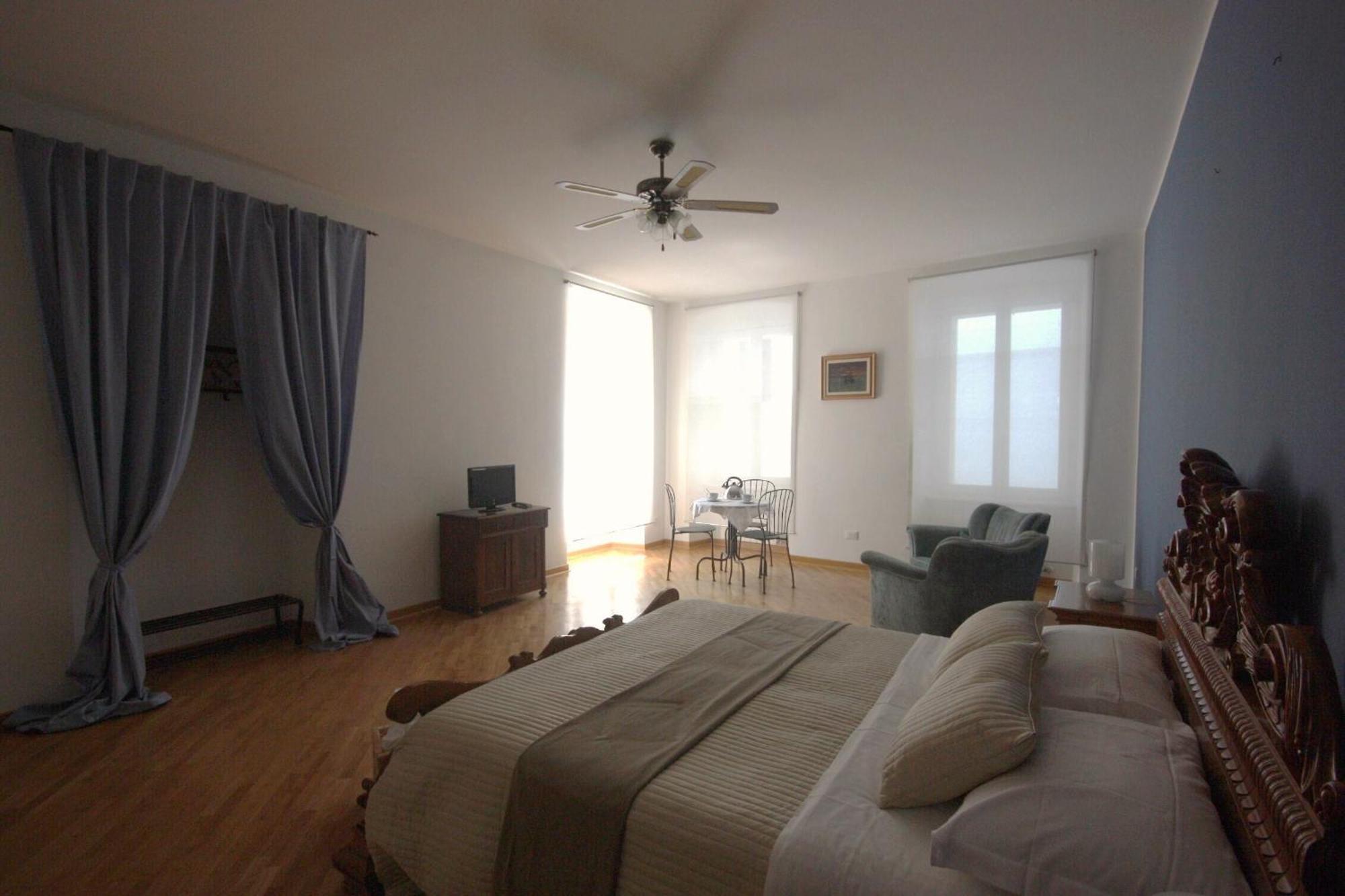 מלון טריאסטה Palazzo Brigido מראה חיצוני תמונה